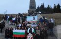 Студенти, преподаватели и служители на Варненския свободен университет „Черноризец Храбър“ изкачиха  историческия връх Шипка, Варненски свободен университет "Черноризец Храбър", Варна